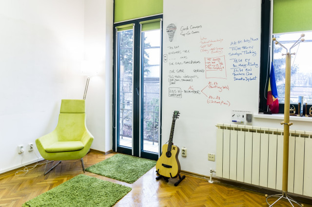 Whiteboard Paint in the Home Office - Contemporary - Home Office - London -  by ESCREO | Houzz