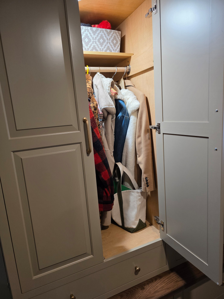 Front Entry Closet