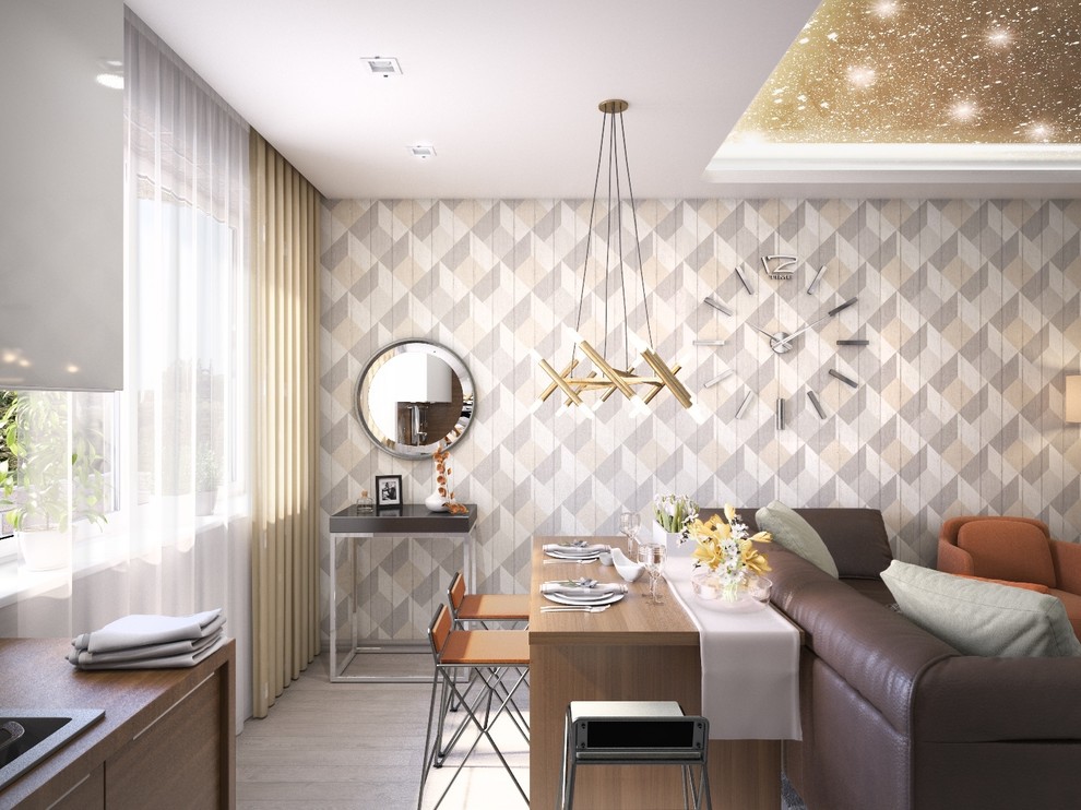 Консоль с зеркалом в углу