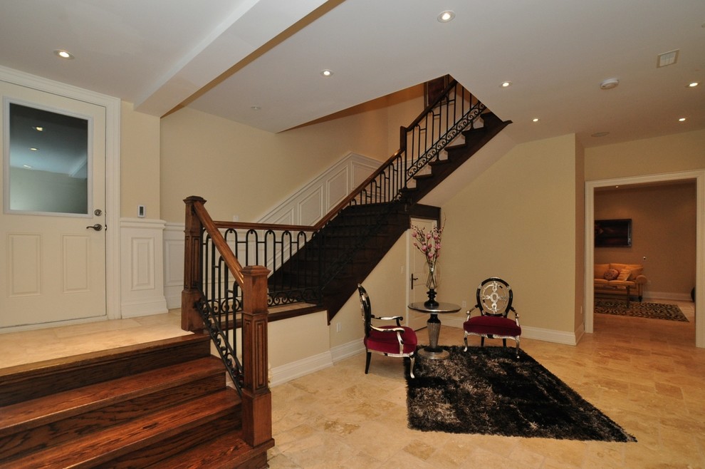 Example of a transitional hallway design in Toronto
