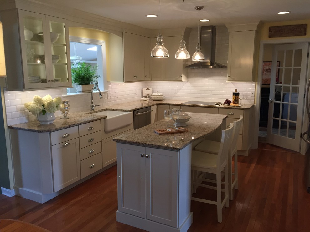 Off-white & White Kitchen with the Perfect Amount of "Glimmer"