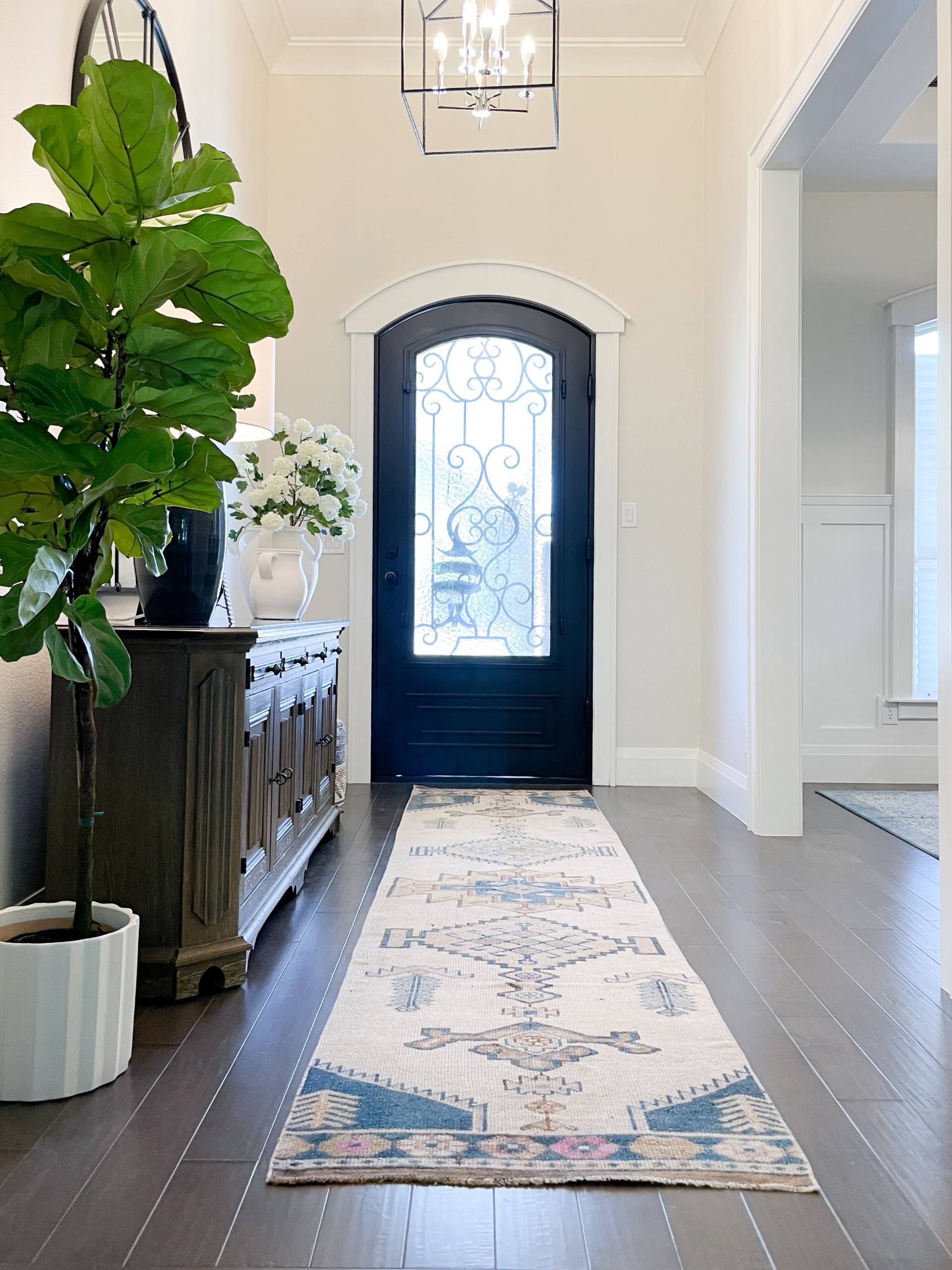 Lively Entryway