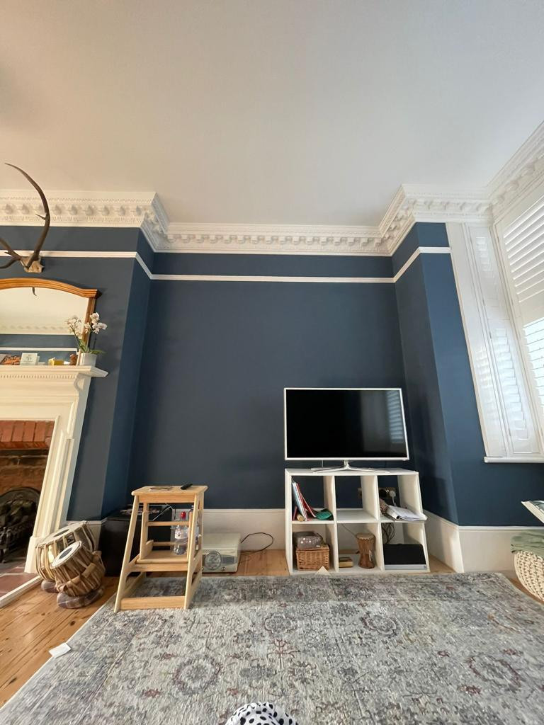 Bespoke fully integrated media wall unit in Wanstead, London