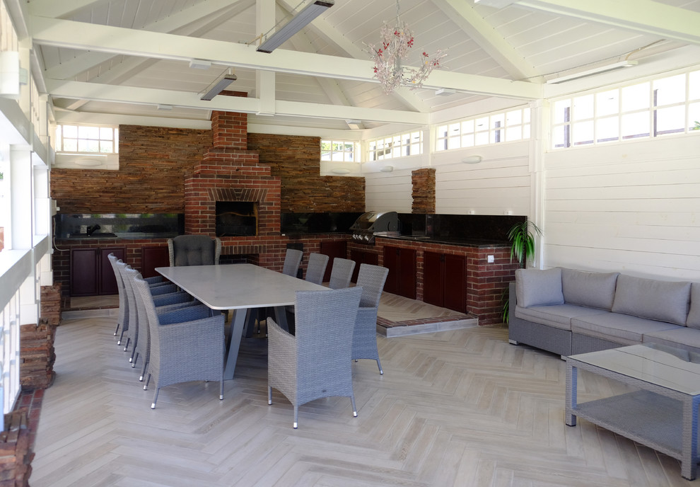 Беседка на загородном участке