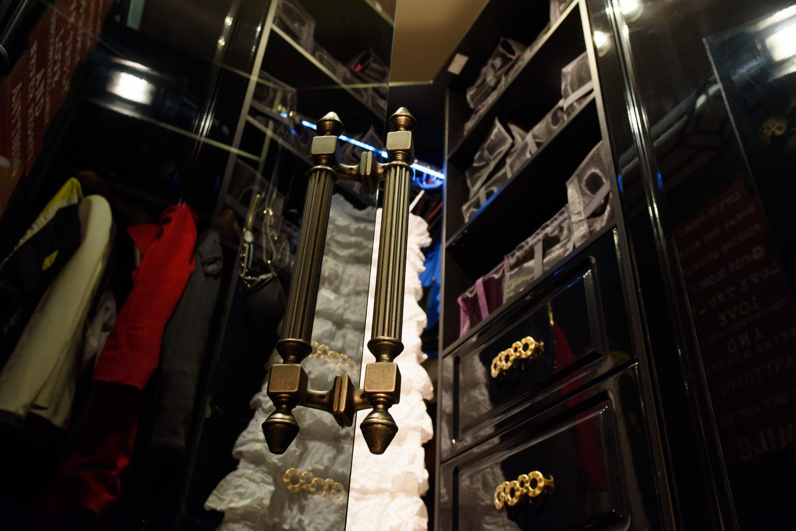 Лофт на высоте птичьего полета. Гардеробная