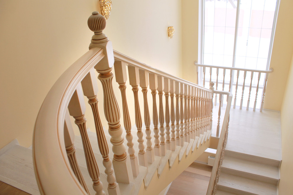 Лестница с прямыми маршами и поворотной площадкой