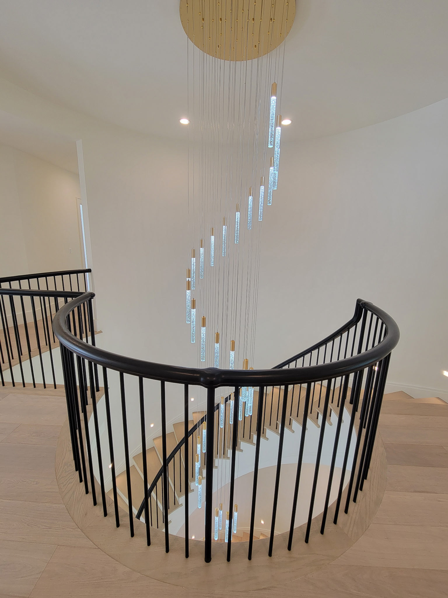 Project #158 | Contemporary Curved Staircase