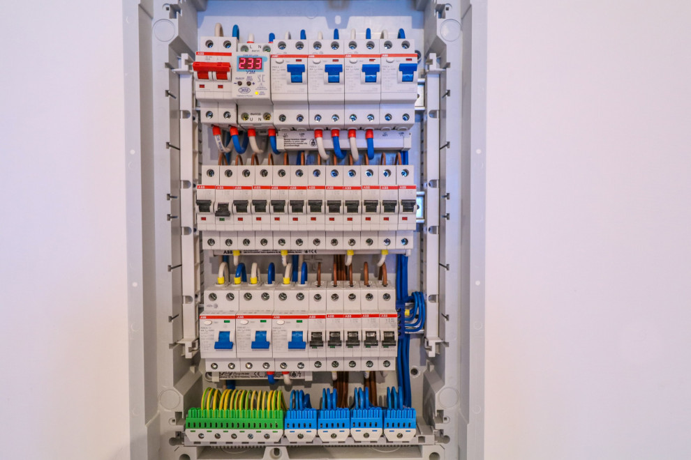 Электромонтажные работы