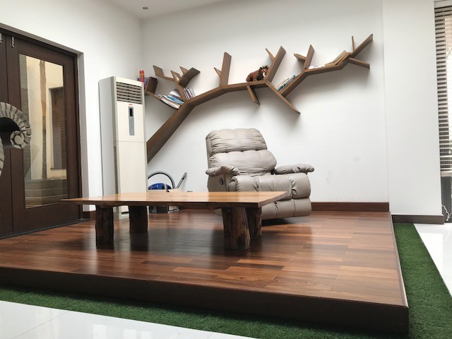 13,500 SQ FT HOUSE