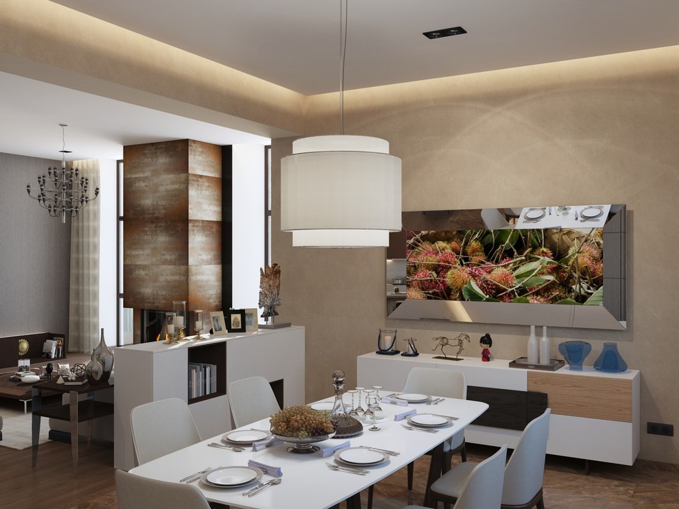 Современный дом в сосновом лесу