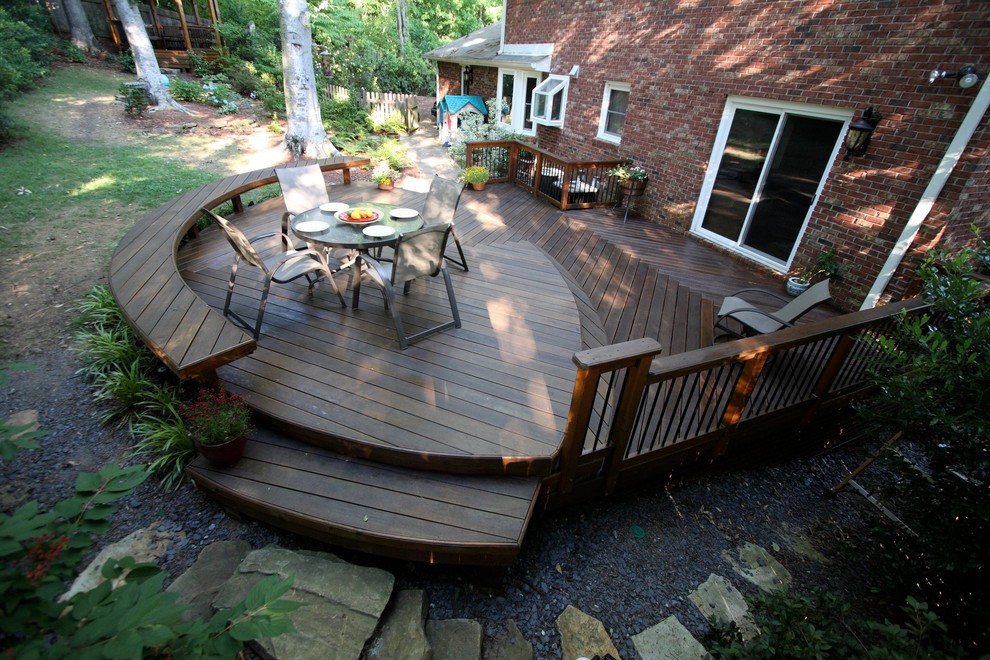 Deck - traditional deck idea in Atlanta