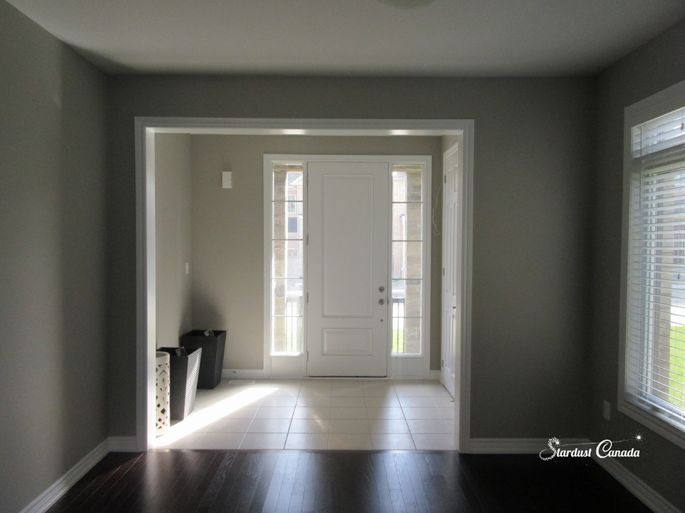 Home design - transitional home design idea in Toronto