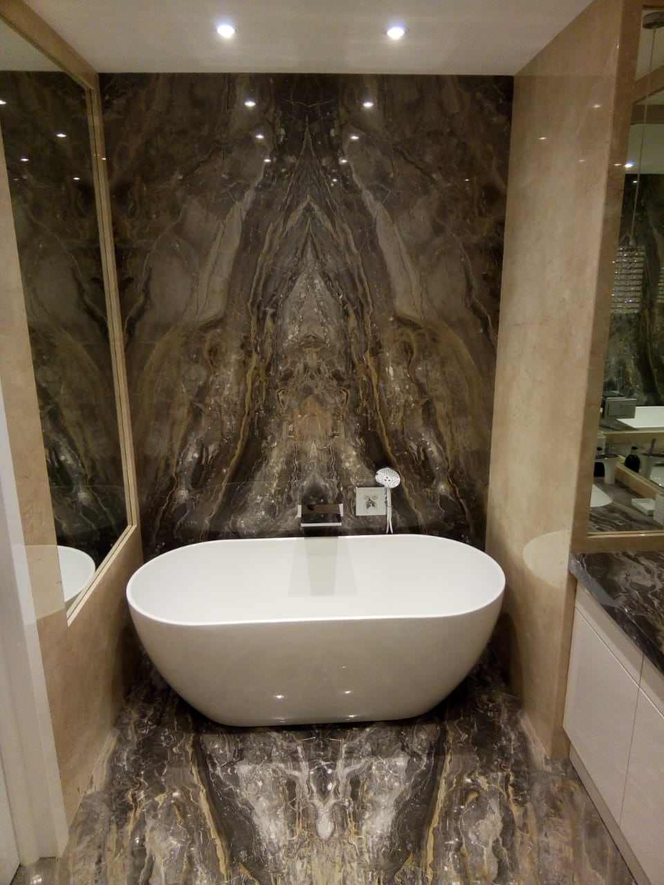 Облицовка ванной комнаты