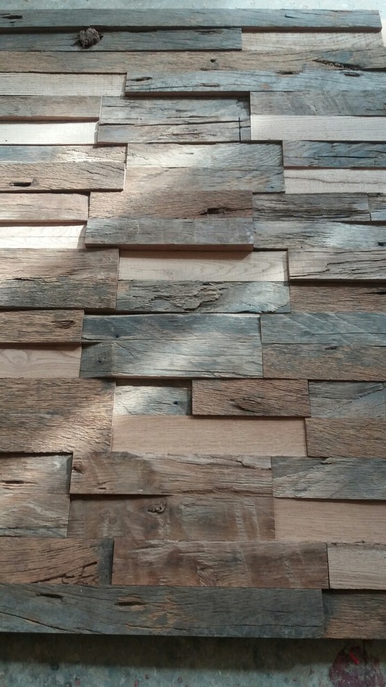 Панель на стену деревянная декоративная.