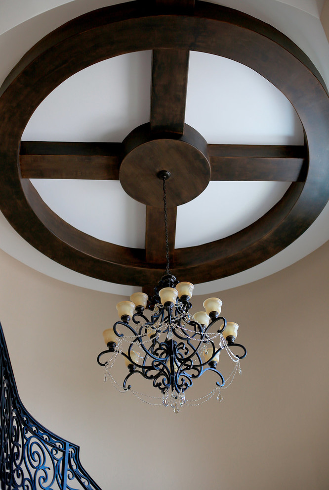Transitional home design photo in Jacksonville