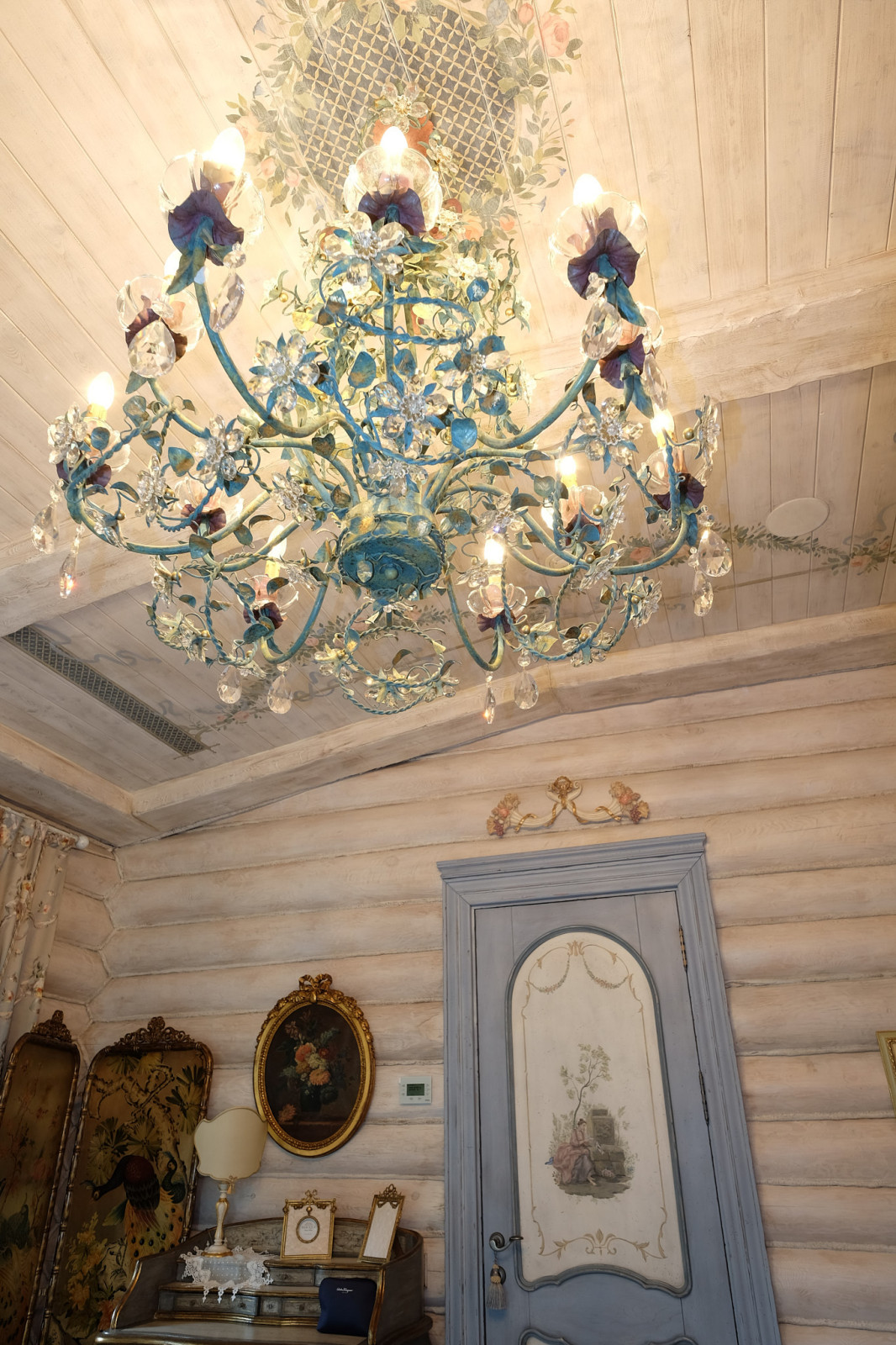 ВИЛЛА ПОДМОСКОВЬЕ