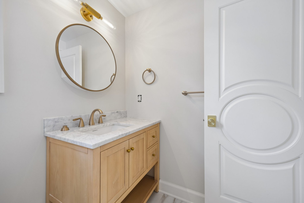 Bathroom Vanity & Brass Fixtures in Teaneck, NJ Remodel