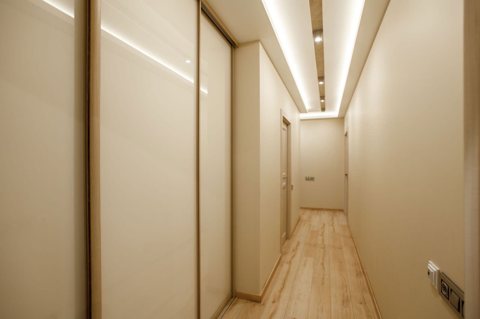 Ремонт 3-х комнатной квартиры по дизайн проекту.