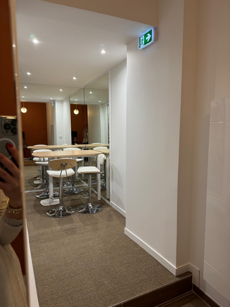 AXA — Aménagement et décoration d’une agence à Paris 4e
