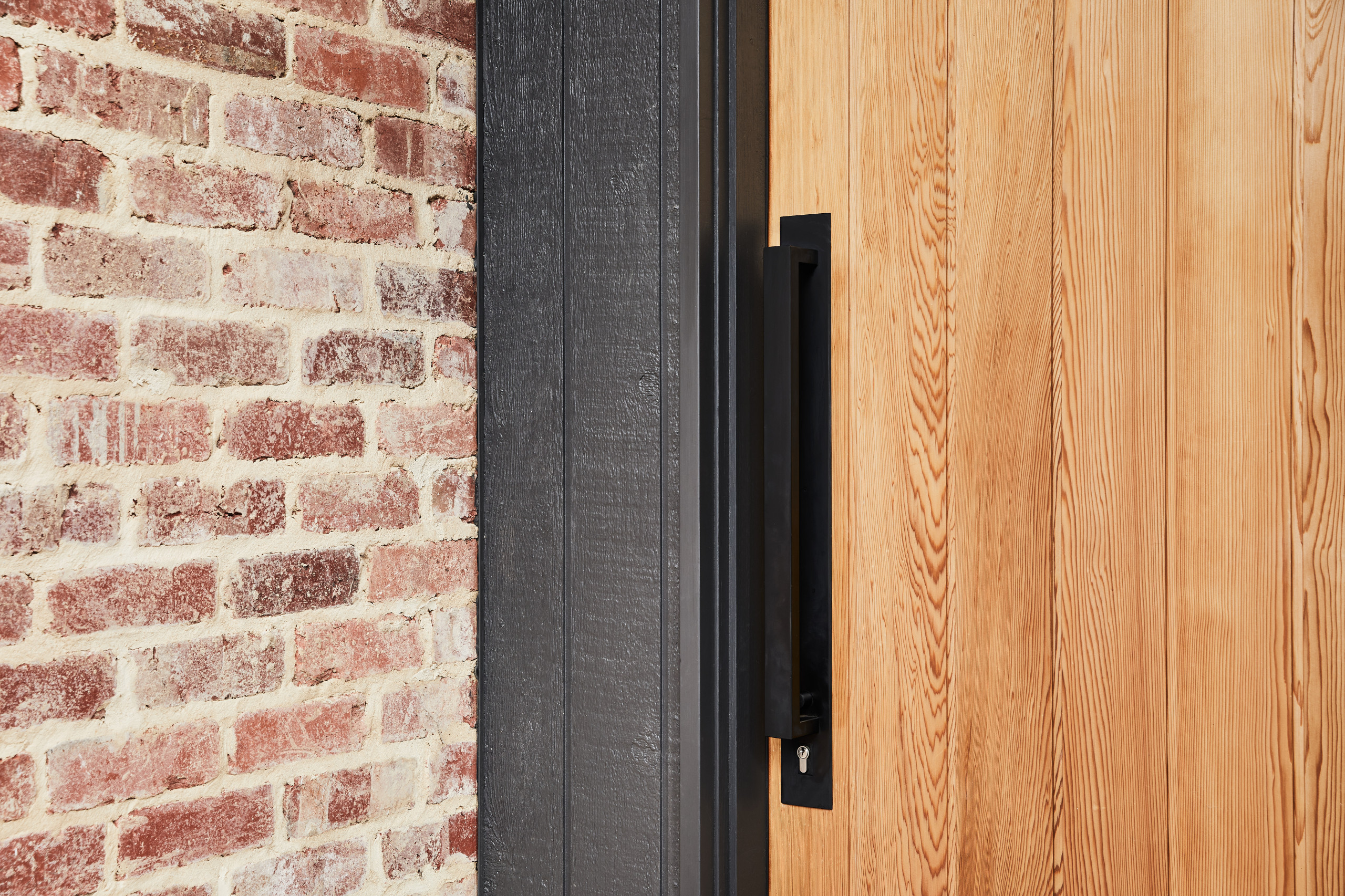 Pascoe Vale – Compact, Bright & Comfort-Driven Family Home