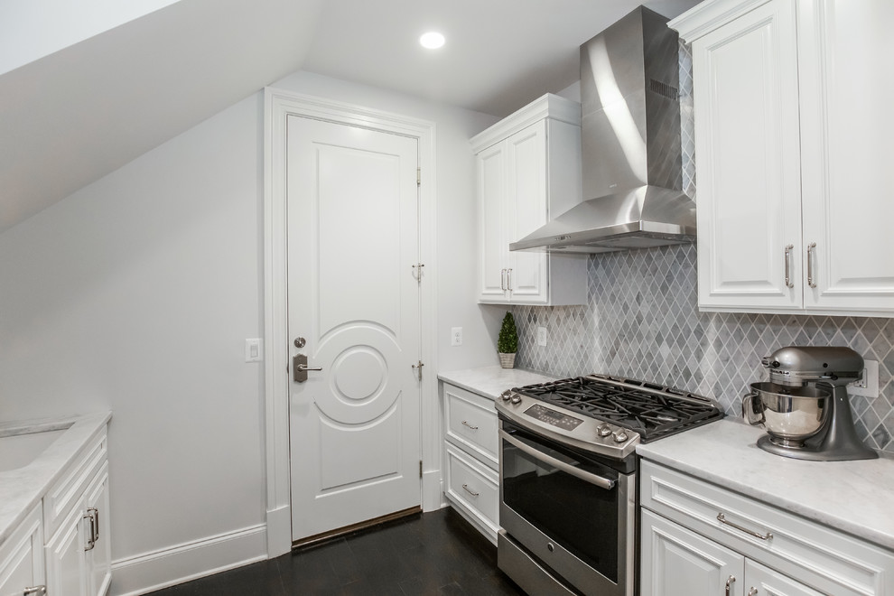 Inspiration for a transitional home design remodel in DC Metro