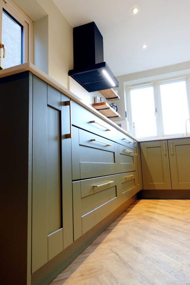 The Desford Kitchen - Colmar - RRP £27,500 - Luxe Price £21,000