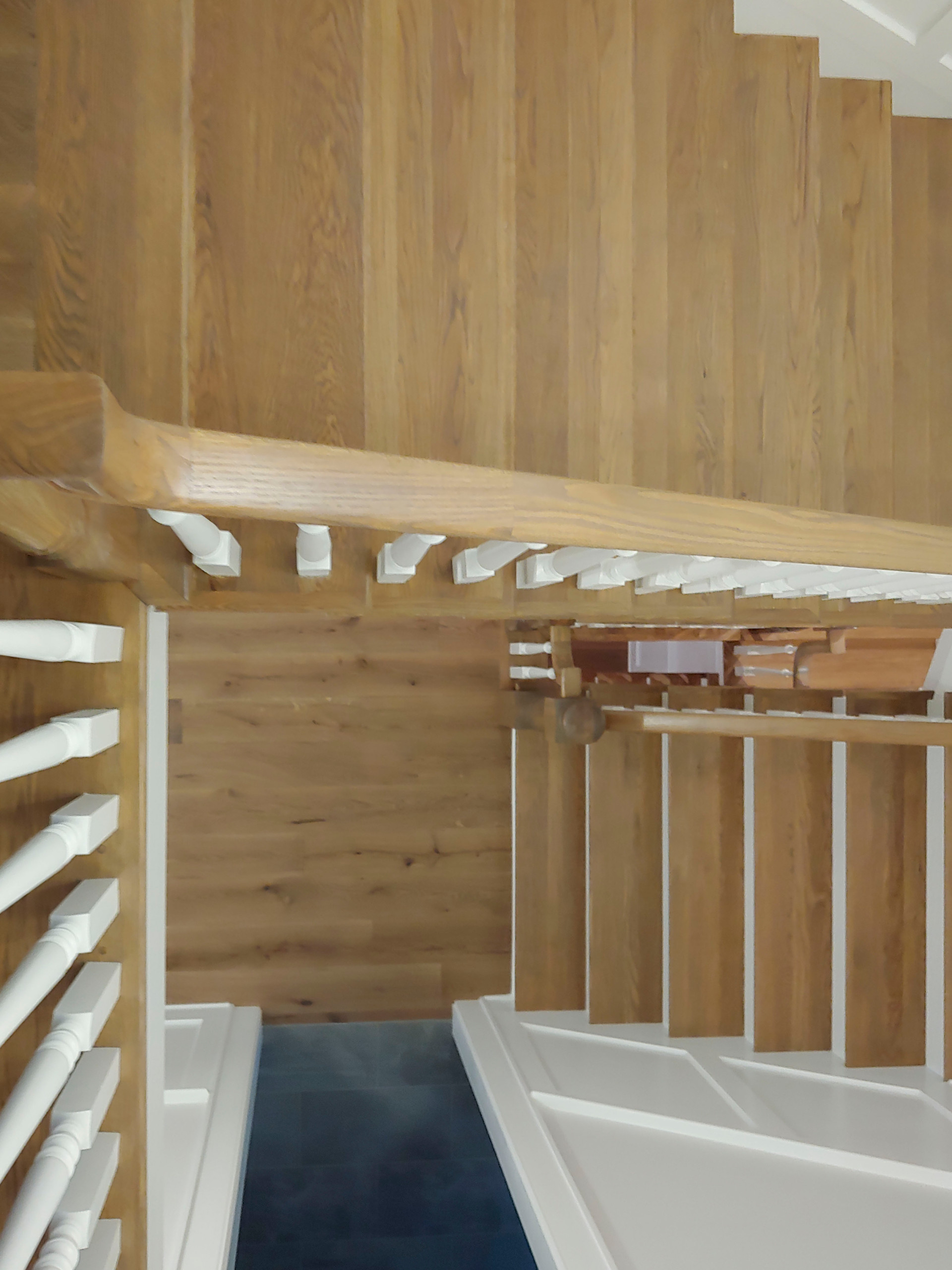 103_Classic Staircase with Stunning Handcrafted Oak Railing System, Aldie VA 201