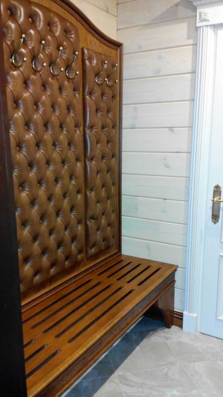 Прихожая в каретной стяжке.