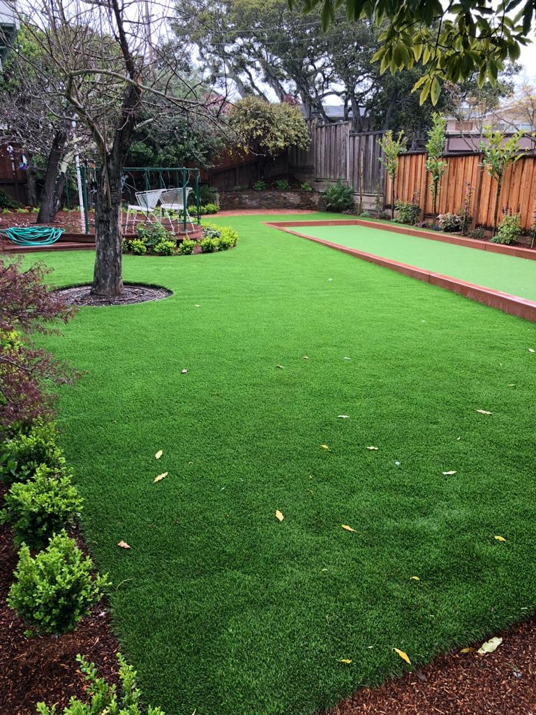 Multi-Green Backyard