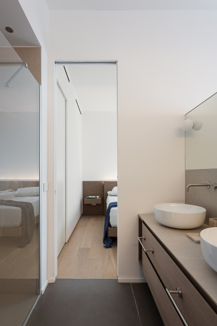 SANFELICE DUPLEX APT. modern-badezimmer