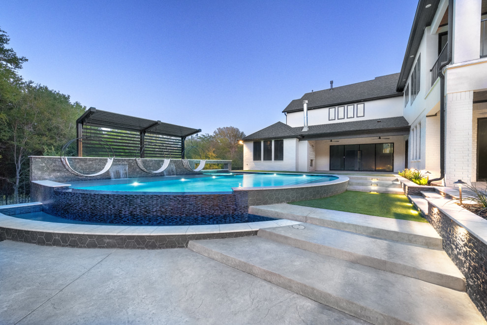 Inspiration for a modern pool remodel in Atlanta