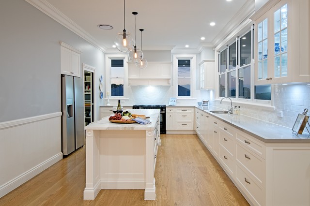 Wynnum traditional-kitchen