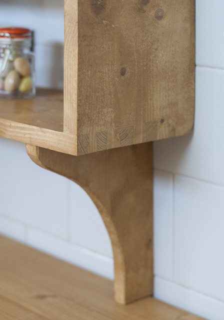 La cucina della nonna midcentury