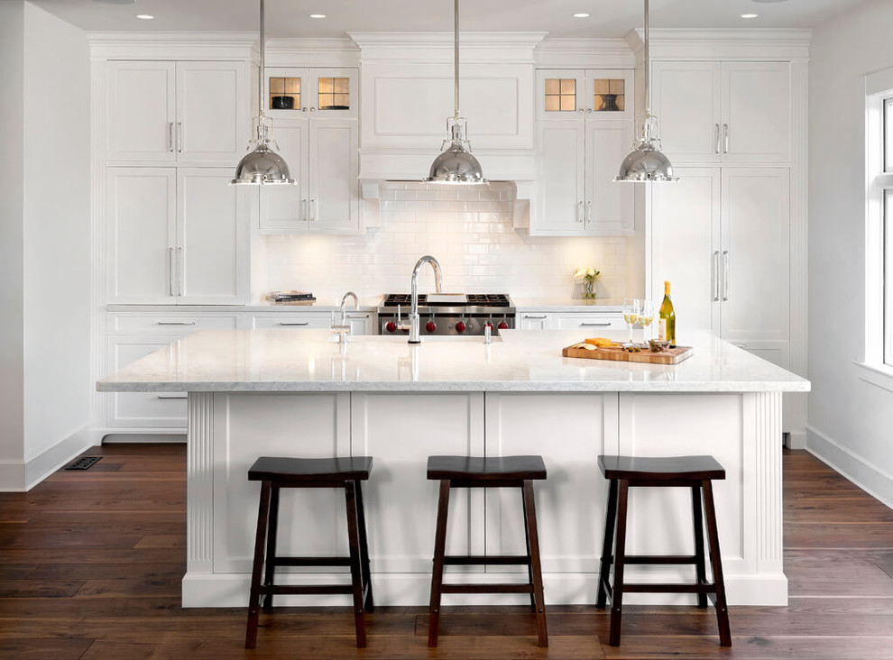 Design ideas for a classic kitchen in Vancouver.
