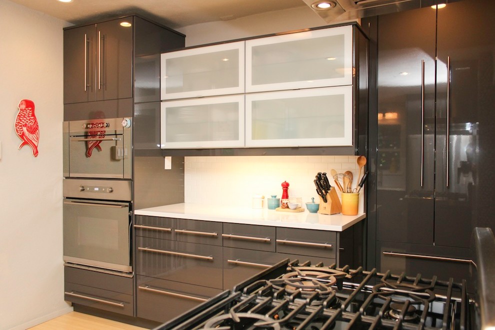 Home design - transitional home design idea in Austin