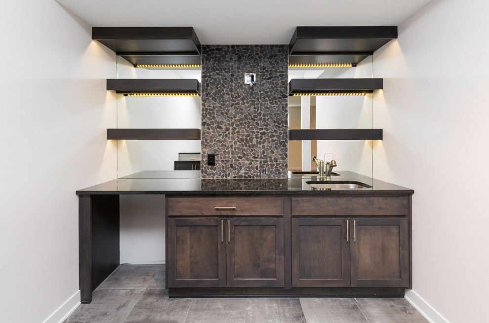 Home design - transitional home design idea