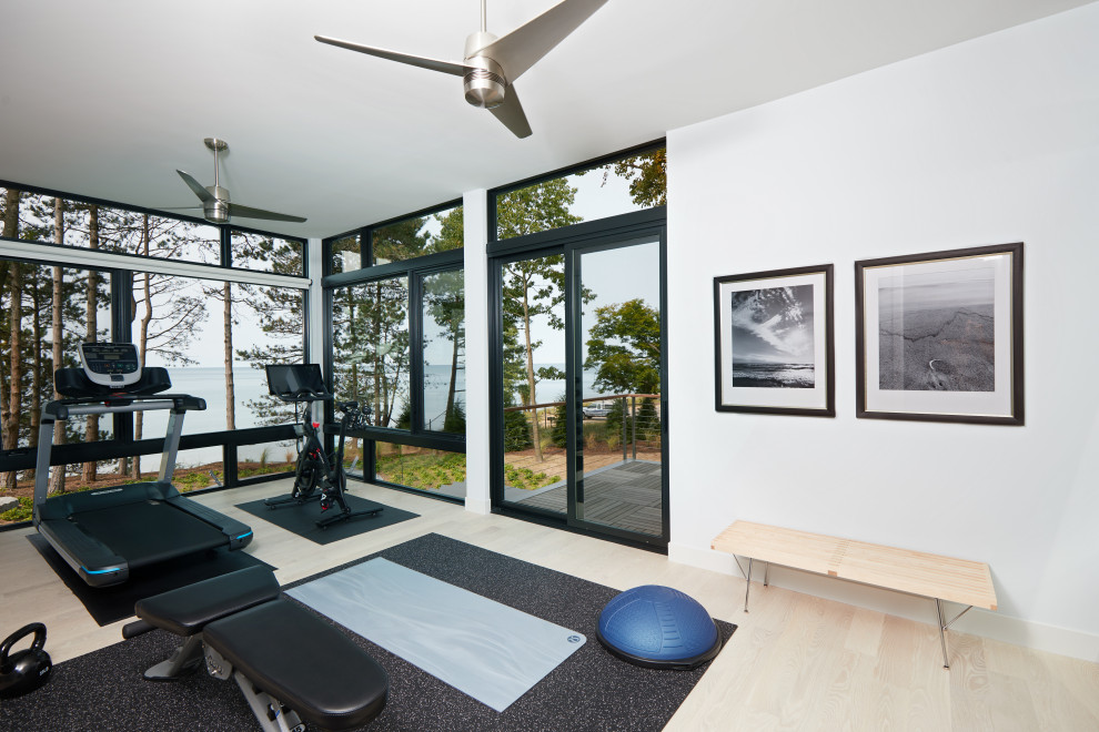 Photo of a contemporary home gym in Grand Rapids.