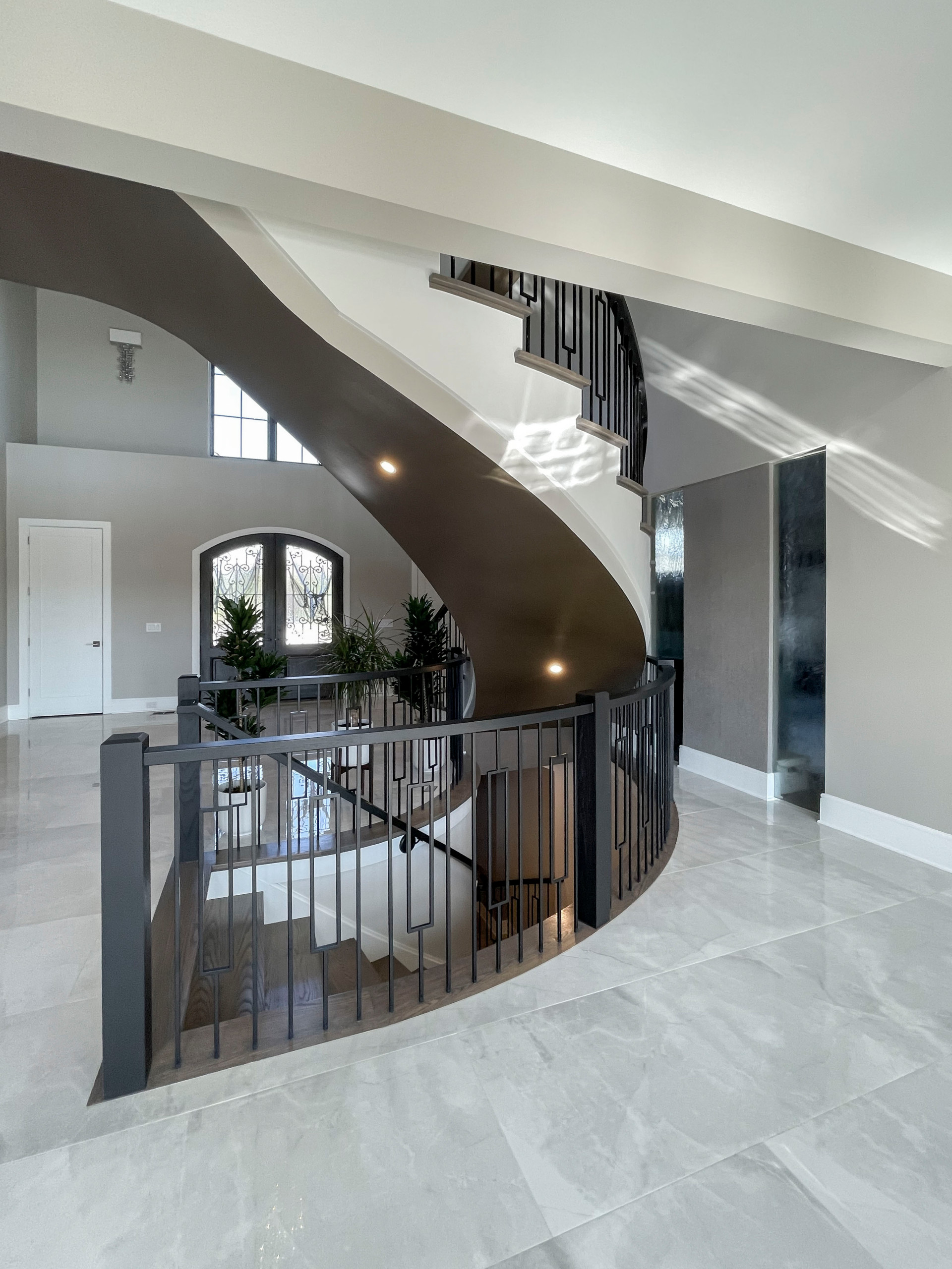 114_Striking Floating-Curved Staircase, Leesburg VA 20175