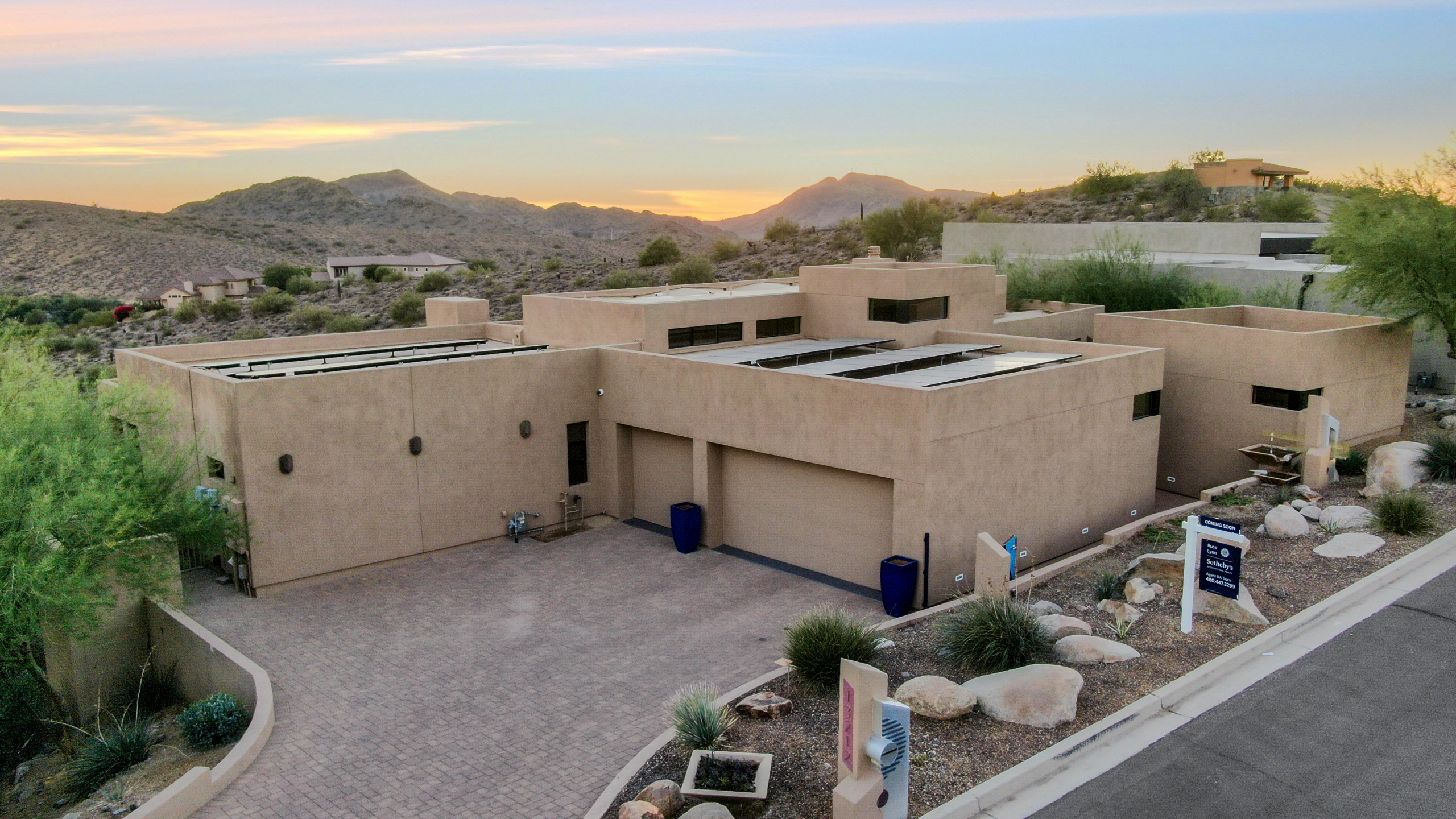 Hillside Phoenix, New Home