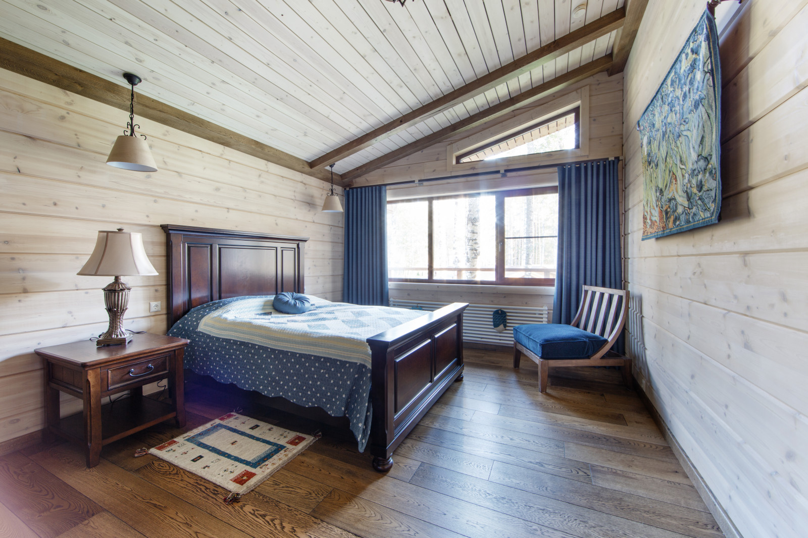 На окраине........