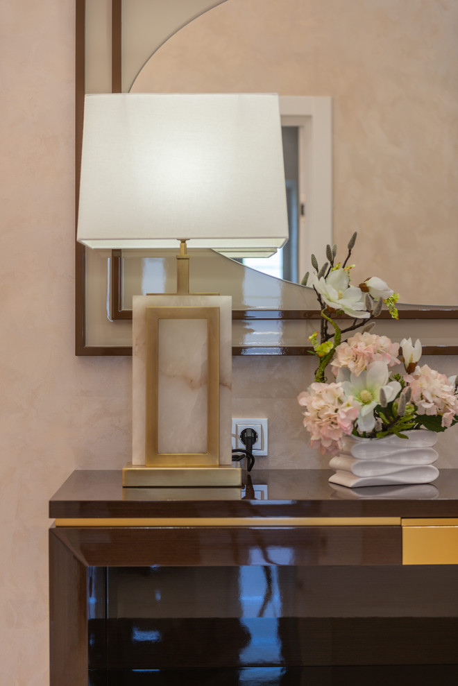 Дом с бассейном