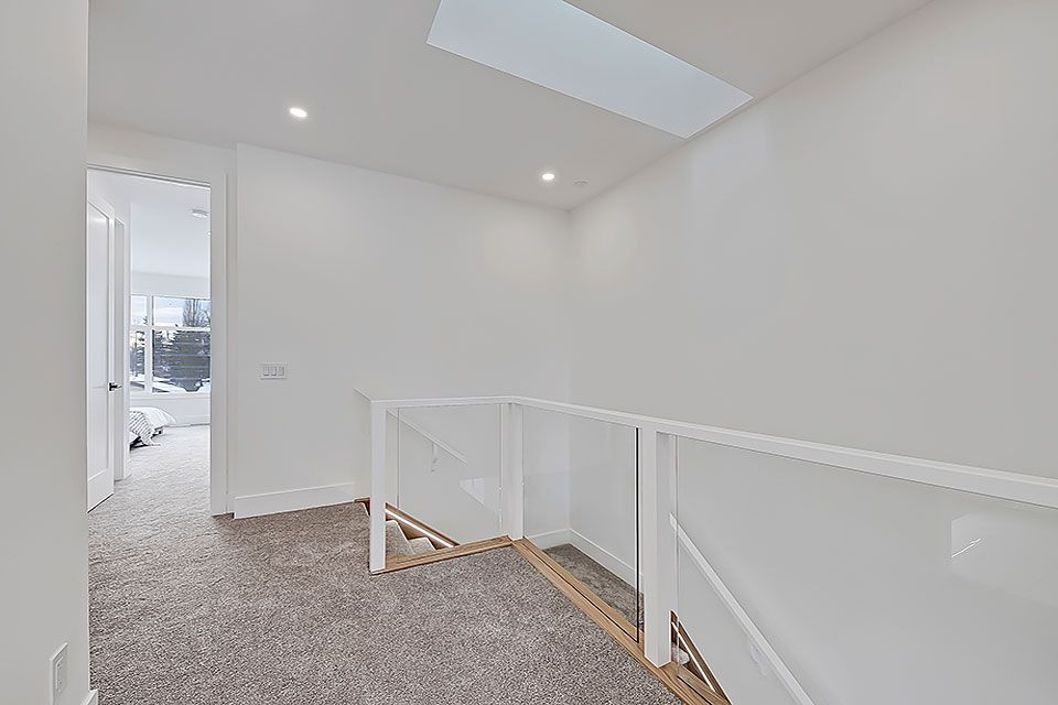 Home design - transitional home design idea in Calgary