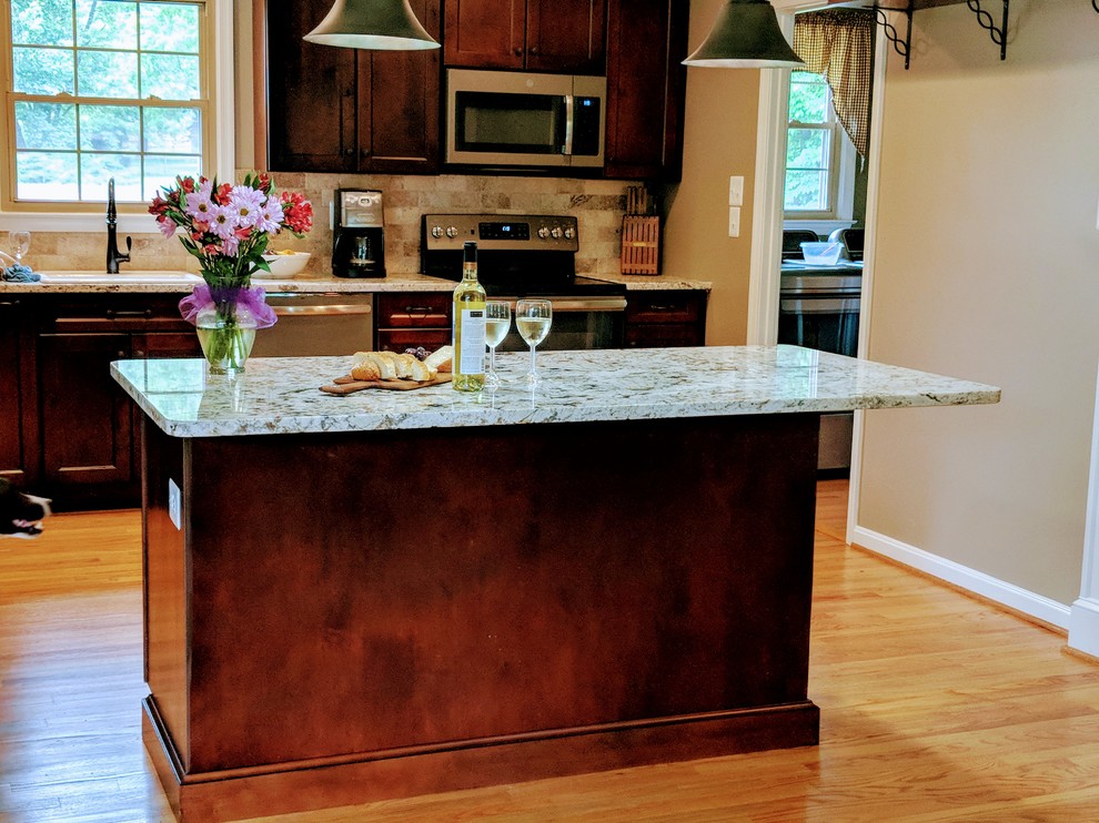 Inspiration for a transitional kitchen remodel in DC Metro