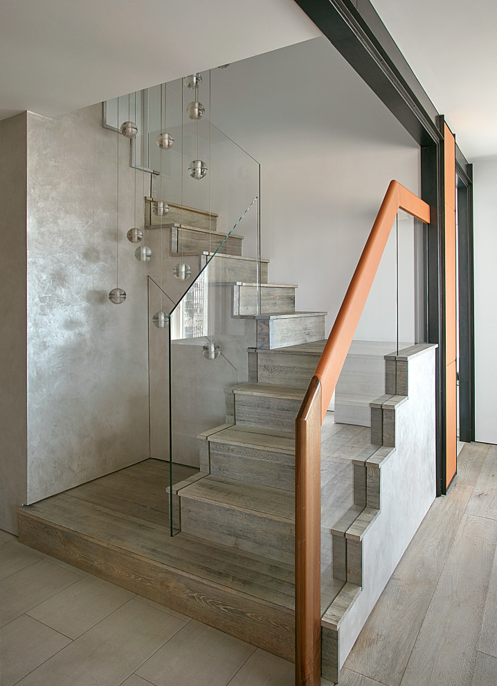 Design ideas for a contemporary staircase in New York.