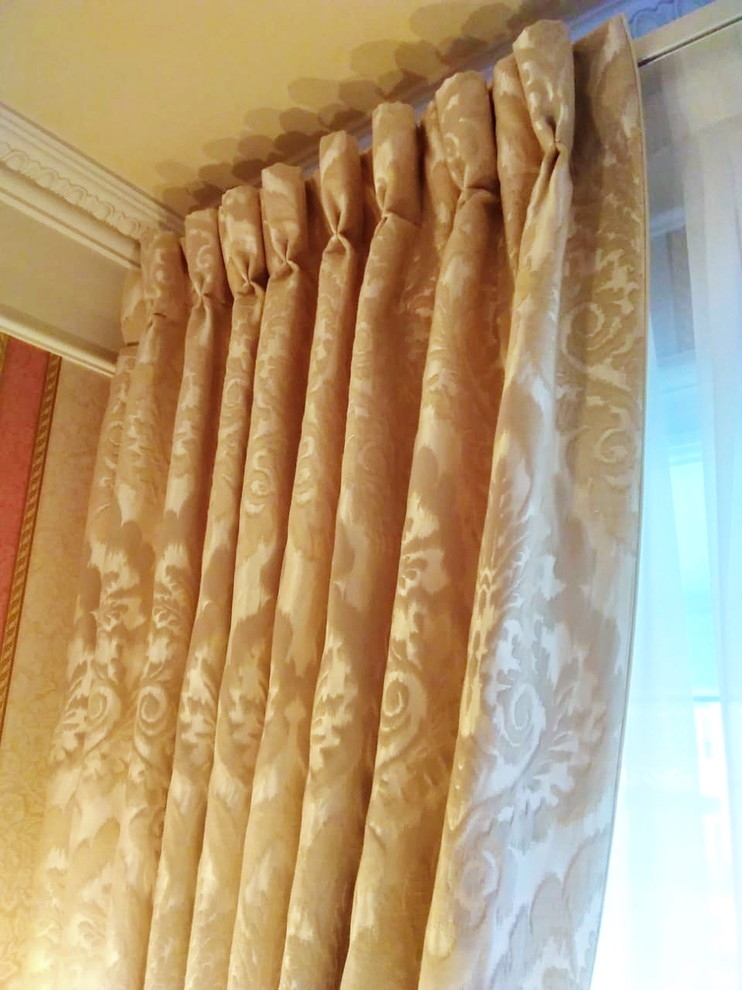 От 2-х до 15-ти: интерьерный текстиль для загородного дома в классическом стиле