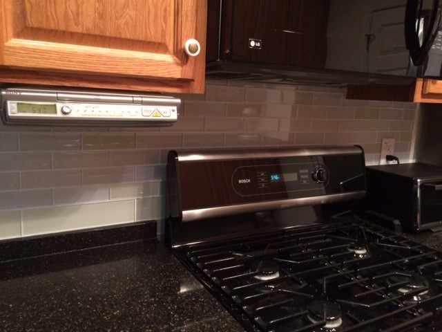 Transitional kitchen photo in Raleigh