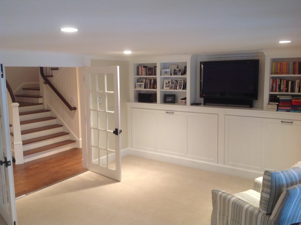 Example of a transitional basement design in Boston