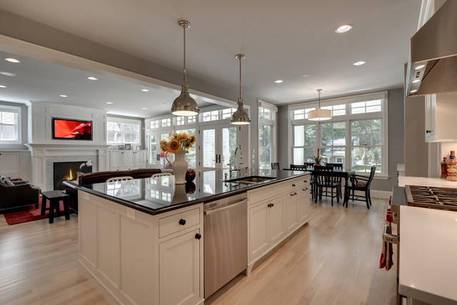 Modern Bungalow Traditional Kitchen Minneapolis By