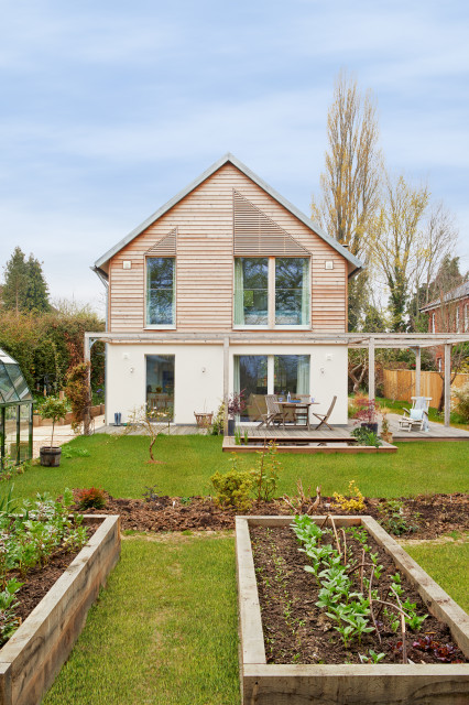 House Fleming: in Harmony with Nature country-house-exterior