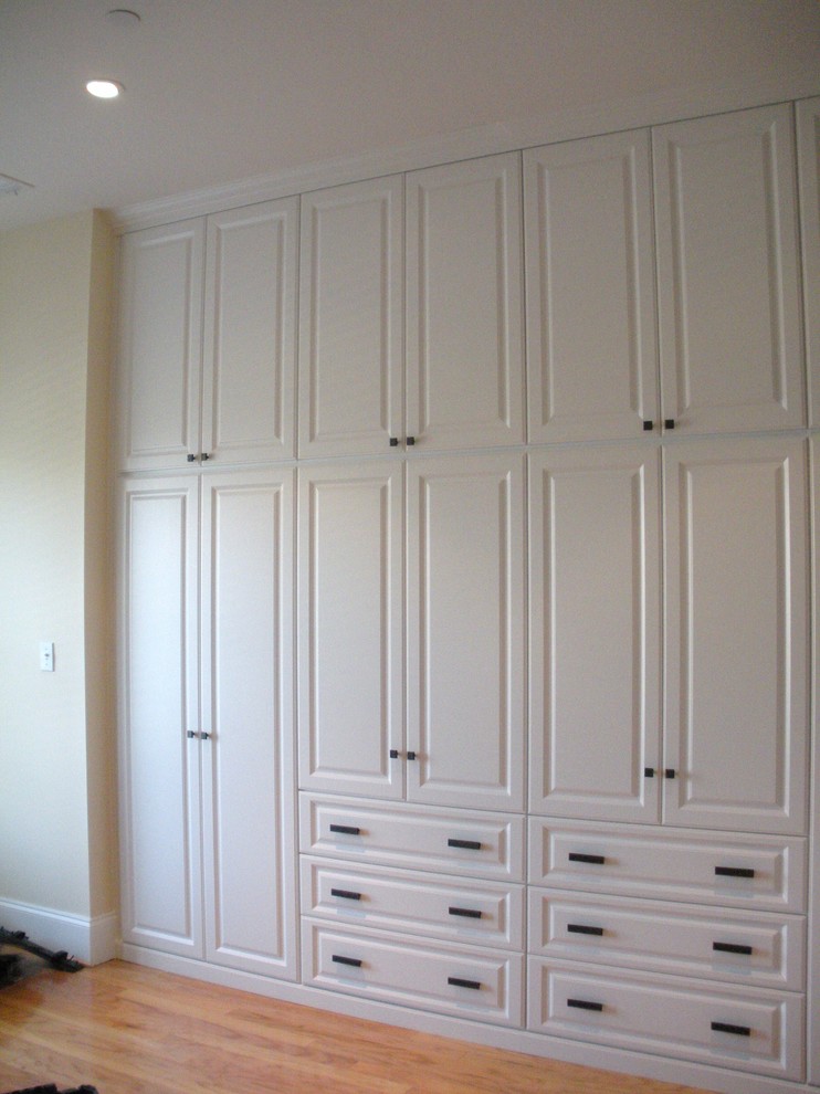 This is an example of a traditional storage and wardrobe in Other.